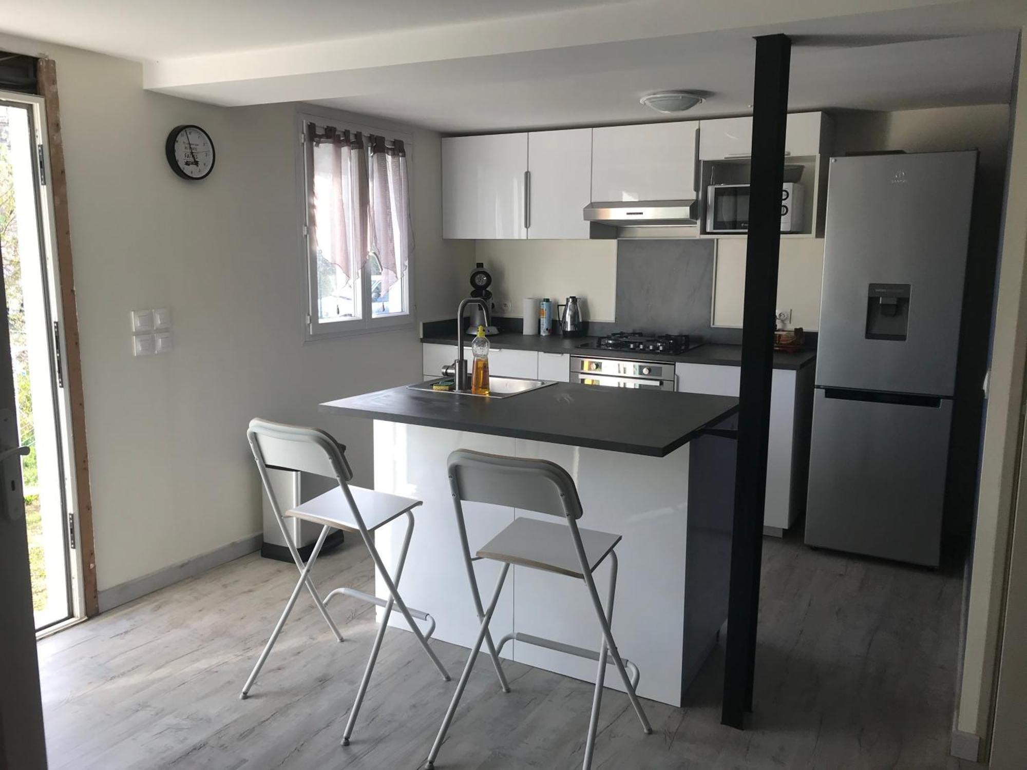 Apartment Moderne Proche étang Et Le Castellas